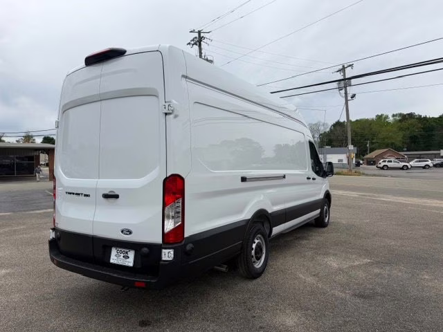 2026 Oxford White Ford Transit-350 Cargo Base RWD Van