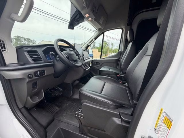 2026 Oxford White Ford Transit-350 Cargo Base RWD Van