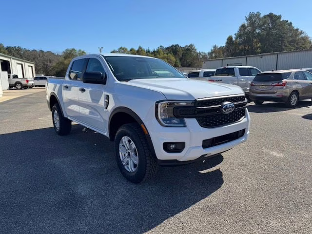 2025 Oxford White Ford Ranger XL RWD Truck