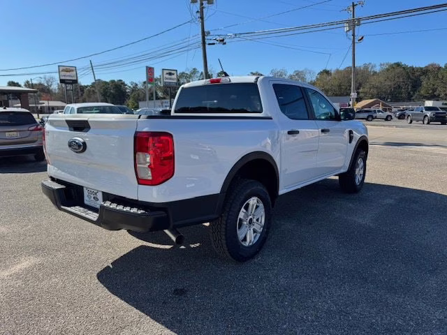 2025 Oxford White Ford Ranger XL RWD Truck