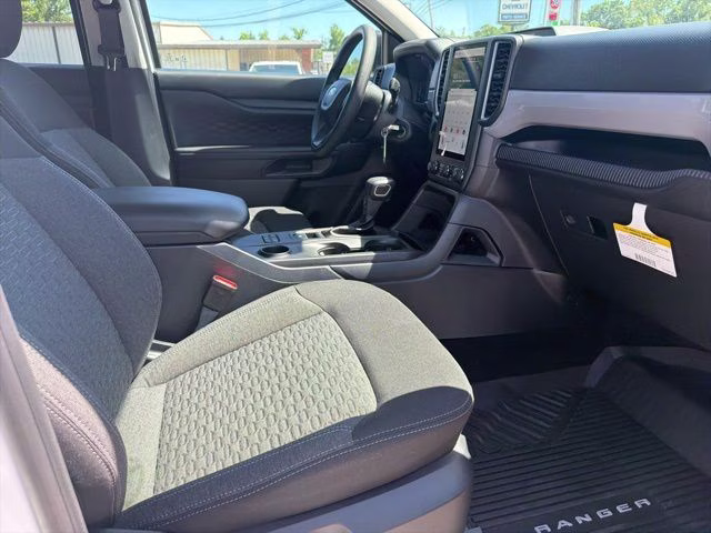 2025 Oxford White Ford Ranger XL RWD Truck