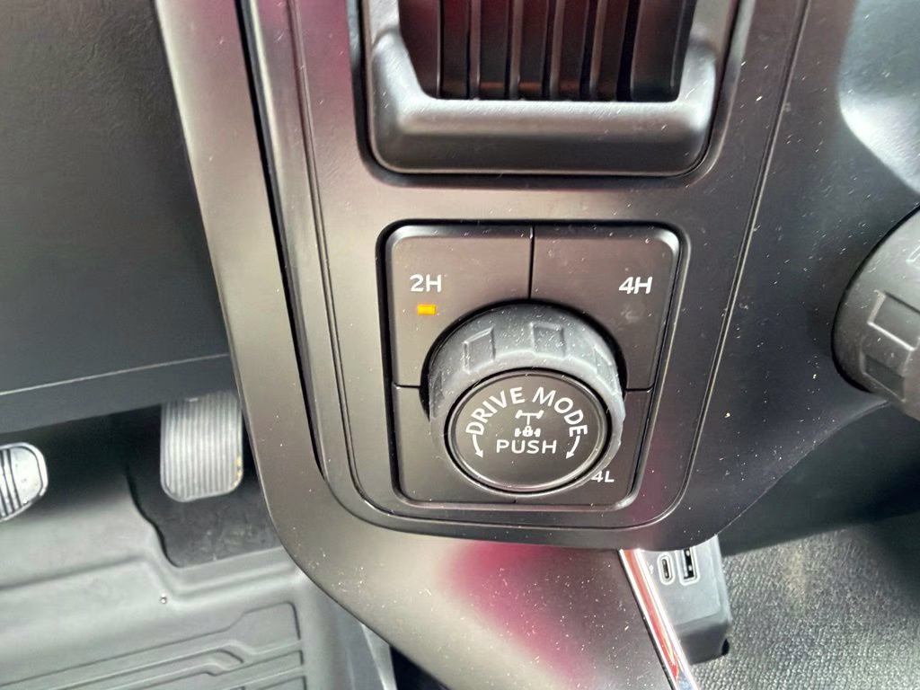 2026 Avalanche Ford F-150 STX 4X4 Truck