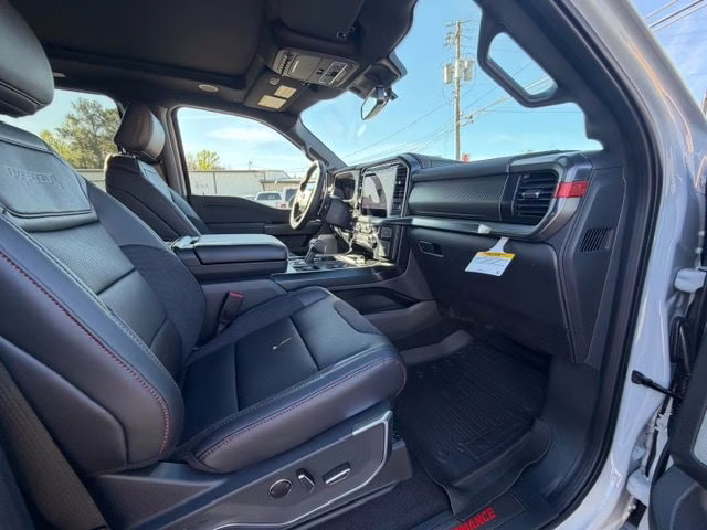 2026 Avalanche Ford F-150 Raptor 4X4 Truck
