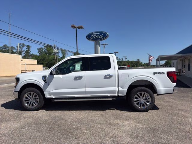 2026 Oxford White Ford F-150 XLT 4X4 Truck