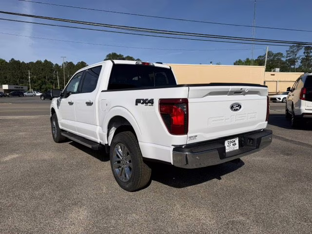 2026 Oxford White Ford F-150 XLT 4X4 Truck
