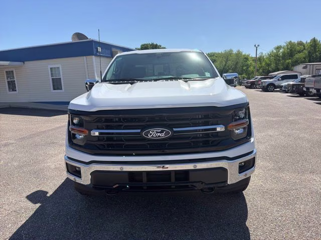 2026 Oxford White Ford F-150 XLT 4X4 Truck