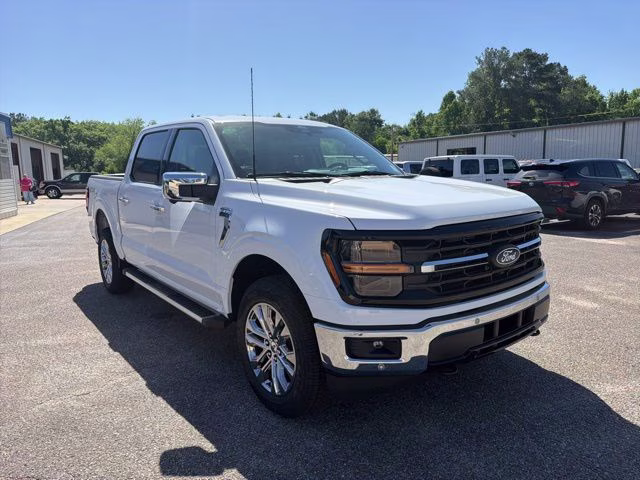2026 Oxford White Ford F-150 XLT 4X4 Truck
