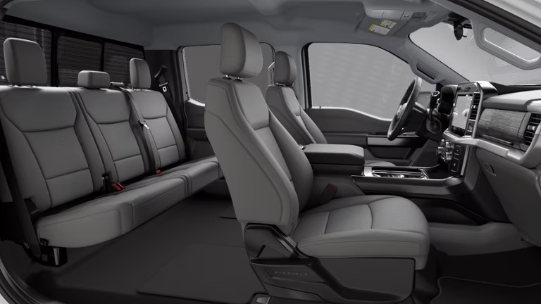 2026 Oxford White Ford F-150 XLT 4X4 Truck