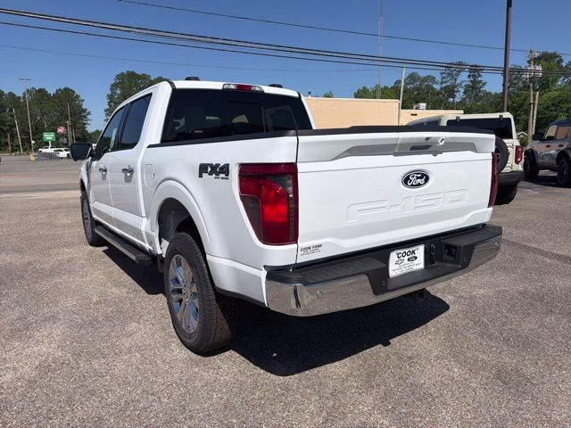 2026 Oxford White Ford F-150 XLT 4X4 Truck