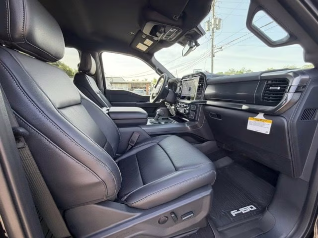 2026 Agate Black Ford F-150 Lariat 4X4 Truck