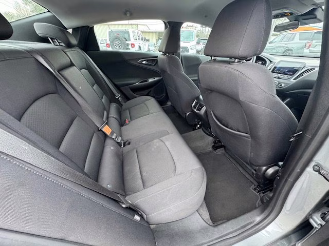 2024 Sterling Gray Chevrolet Malibu 1LT FWD Sedan