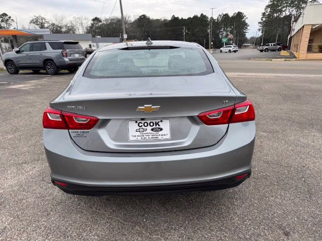 2024 Sterling Gray Chevrolet Malibu 1LT FWD Sedan