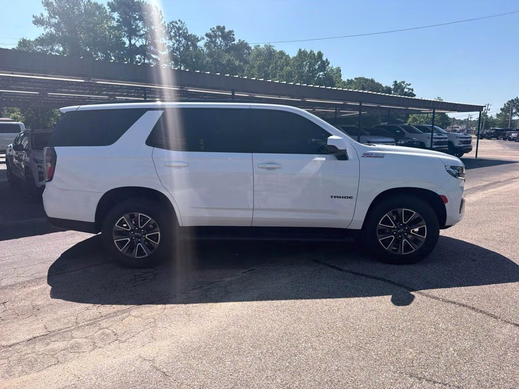 2023 Summit White Chevrolet Tahoe Z71 4X4 SUV