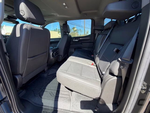 2024 Onyx Black GMC Sierra 1500 SLT 4X4 Truck