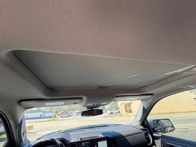 2024 Onyx Black GMC Sierra 1500 SLT 4X4 Truck