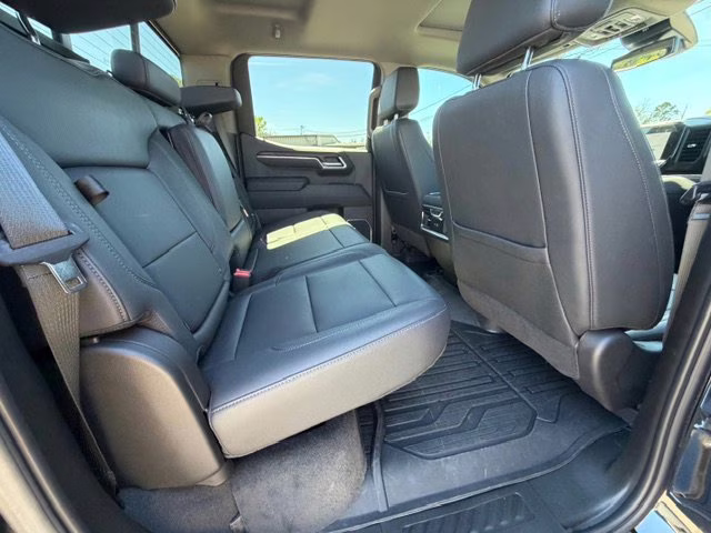 2024 Onyx Black GMC Sierra 1500 SLT 4X4 Truck