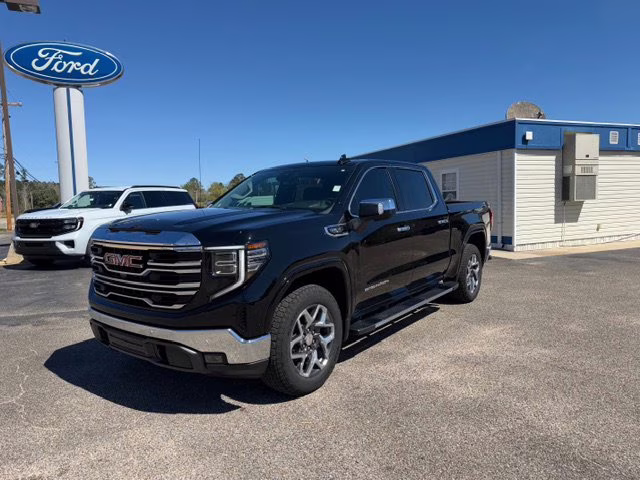 2024 Onyx Black GMC Sierra 1500 SLT 4X4 Truck