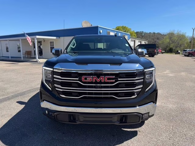 2024 Onyx Black GMC Sierra 1500 SLT 4X4 Truck