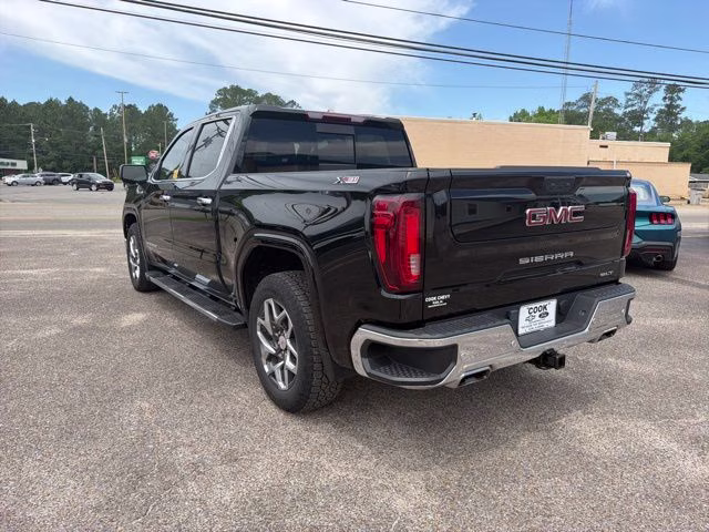 2024 Onyx Black GMC Sierra 1500 SLT 4X4 Truck