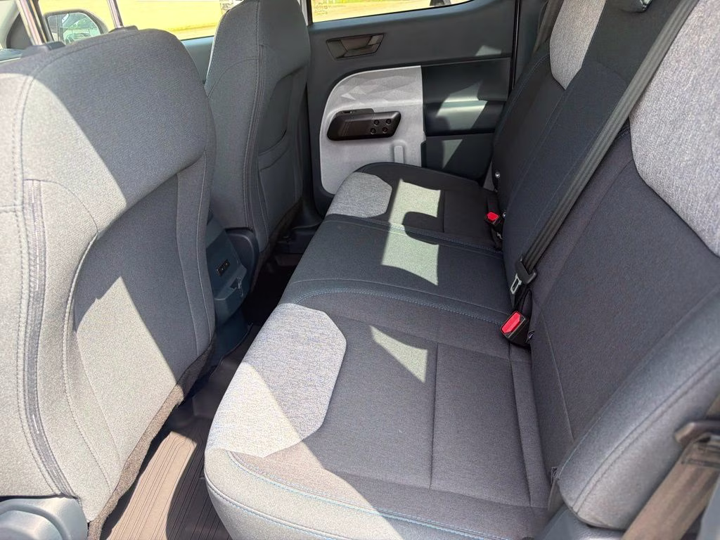 2026 Space White Metallic Ford Maverick XLT AWD Truck