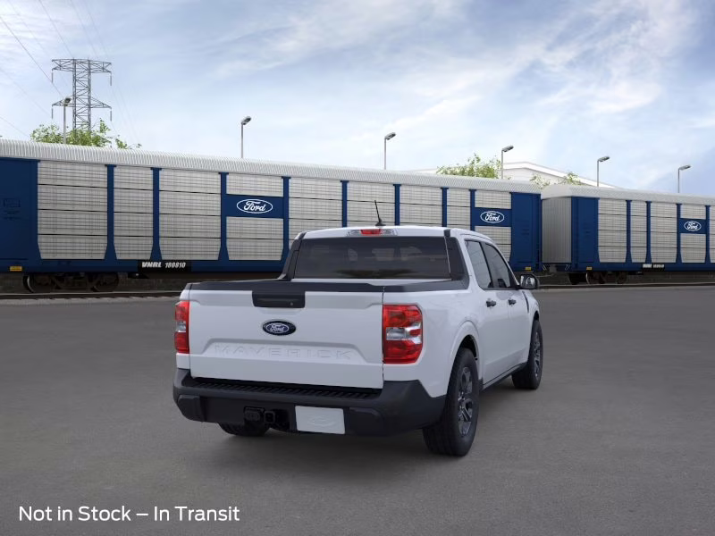 2026 Space White Metallic Ford Maverick XLT AWD Truck