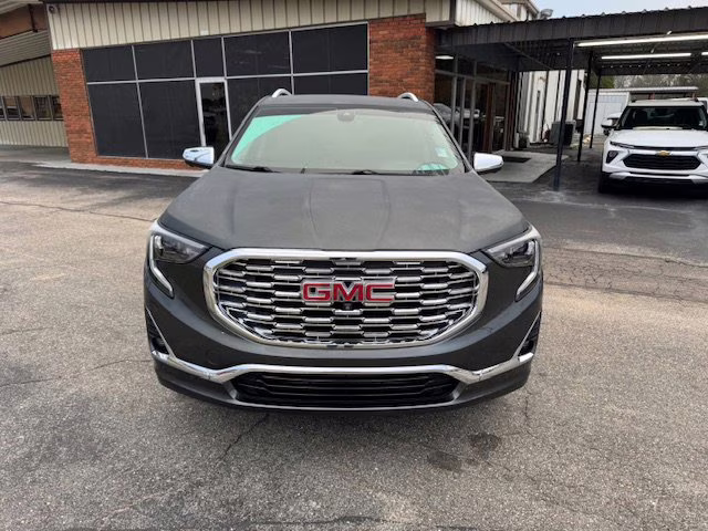2020 Graphite Gray Metallic GMC Terrain Denali FWD SUV