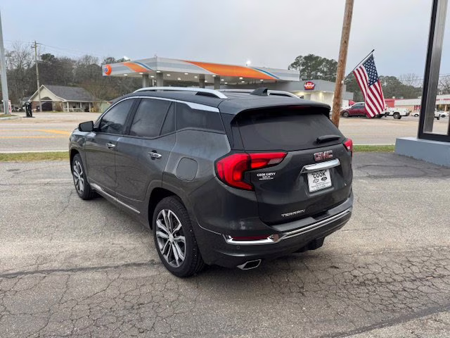2020 Graphite Gray Metallic GMC Terrain Denali FWD SUV