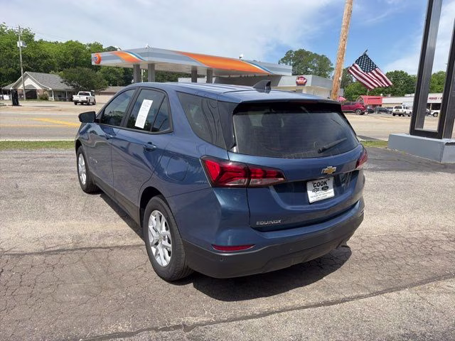 2024 Lakeshore Blue Metallic Chevrolet Equinox LS FWD SUV