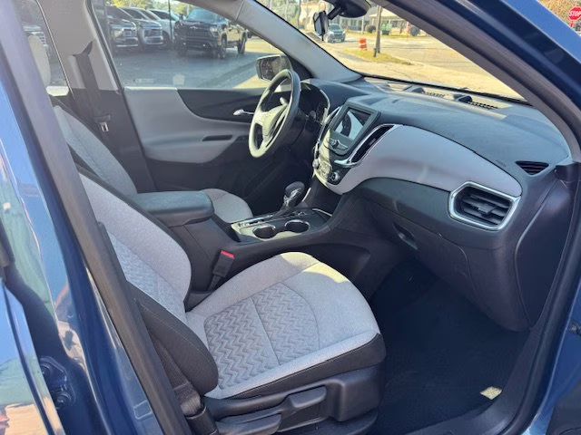 2024 Lakeshore Blue Metallic Chevrolet Equinox LS FWD SUV