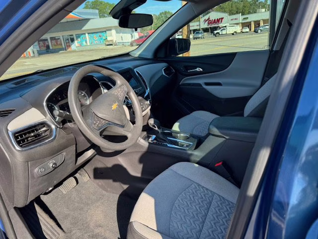 2024 Lakeshore Blue Metallic Chevrolet Equinox LS FWD SUV