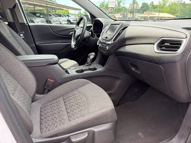 2024 Summit White Chevrolet Equinox LT FWD SUV