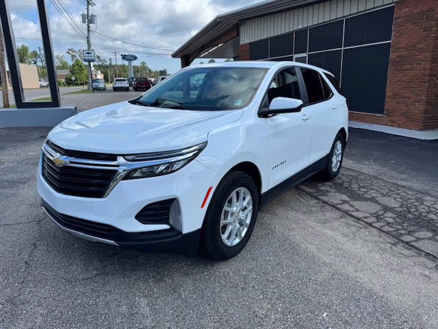 2024 Summit White Chevrolet Equinox LT FWD SUV