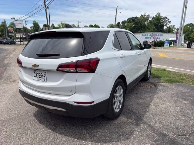 2024 Summit White Chevrolet Equinox LT FWD SUV