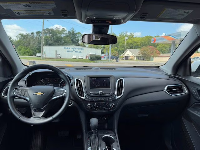 2024 Summit White Chevrolet Equinox LT FWD SUV