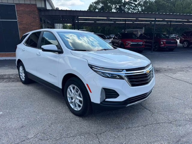 2024 Summit White Chevrolet Equinox LT FWD SUV