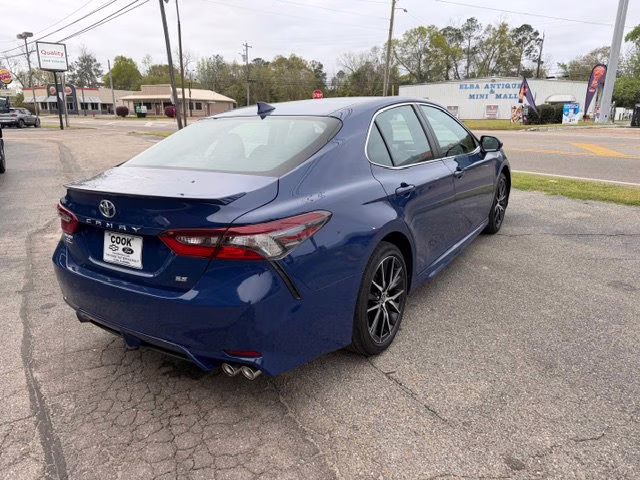 2024 Blue Toyota Camry SE FWD Sedan
