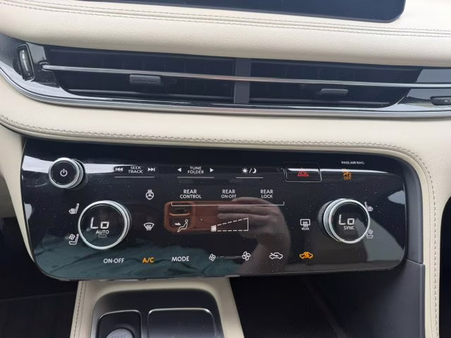 2024 Gray INFINITI QX60 LUXE FWD SUV