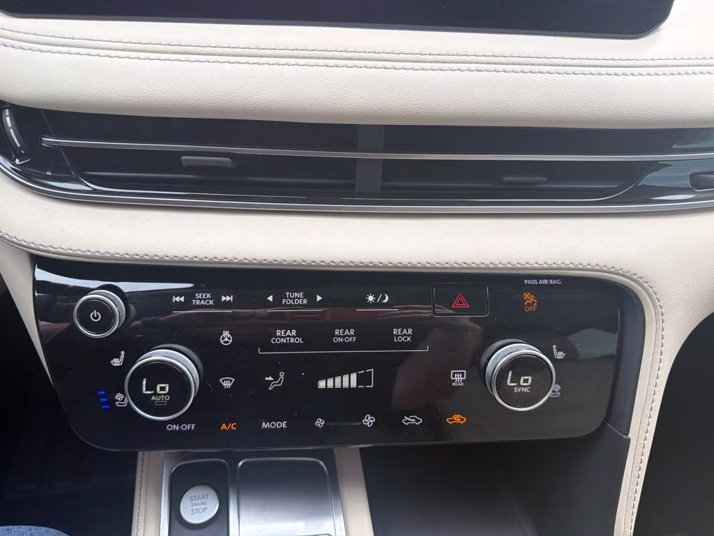 2024 Graphite Shadow INFINITI QX60 LUXE FWD SUV