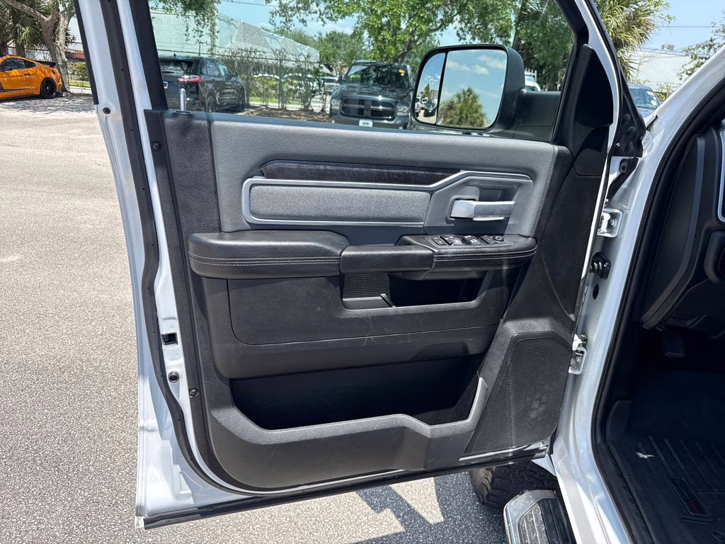 2021 Bright White Clearcoat Ram 2500 Big Horn 4X4 Truck