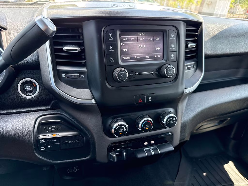 2021 Bright White Clearcoat Ram 2500 Big Horn 4X4 Truck