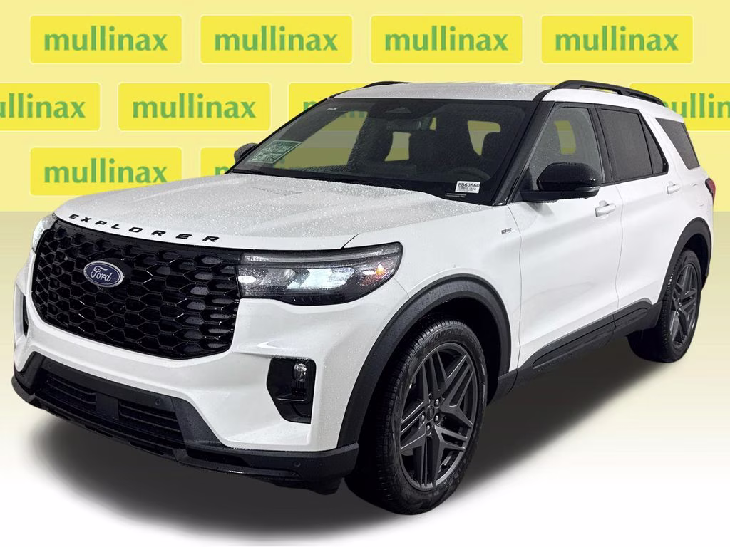 2026 Star White Metallic Tri-Coat Ford Explorer ST-Line RWD SUV
