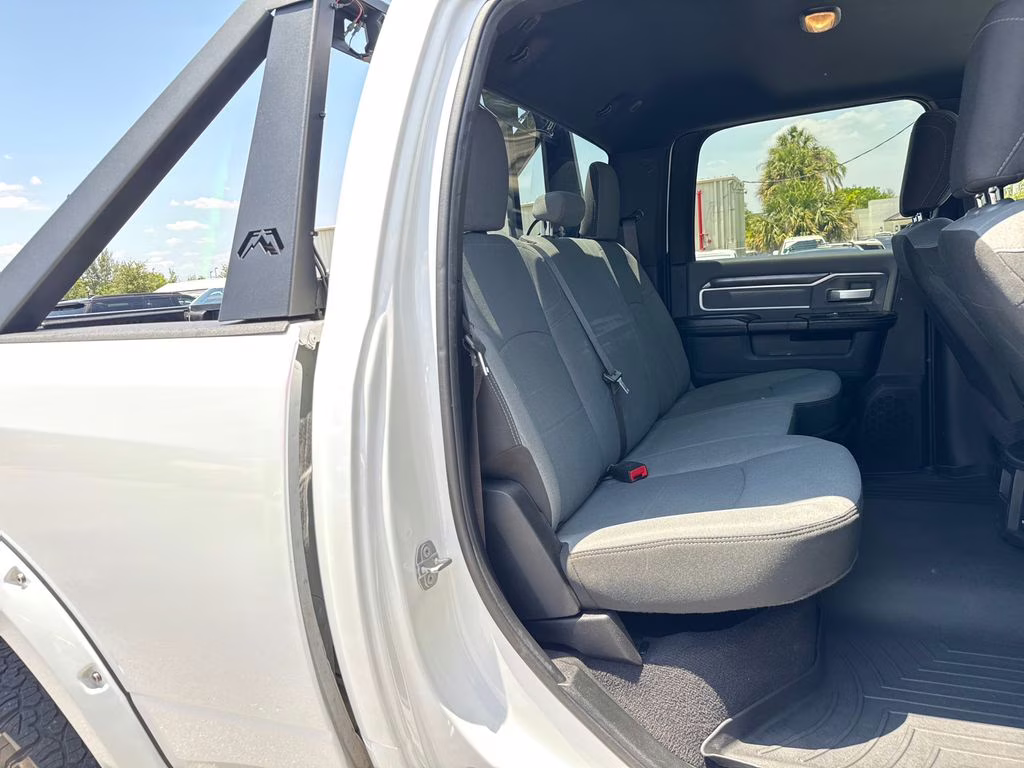 2021 Bright White Clearcoat Ram 2500 Big Horn 4X4 Truck