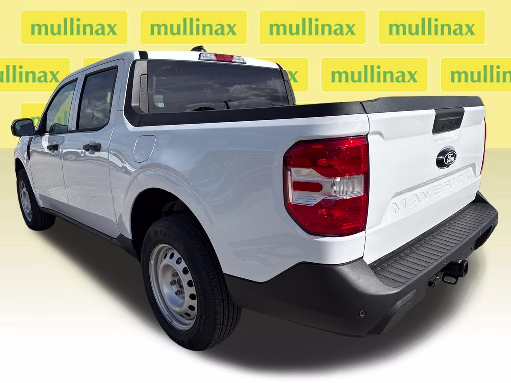 2026 Oxford White Ford Maverick XL FWD Truck