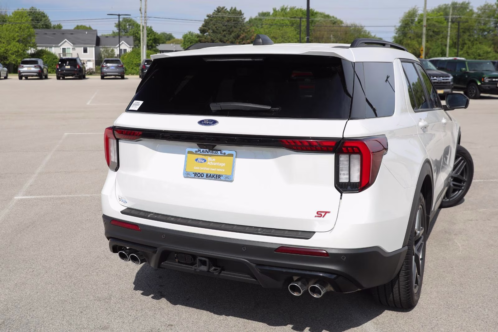 2025 Star White Metallic Tri-Coat Ford Explorer ST 4X4 SUV