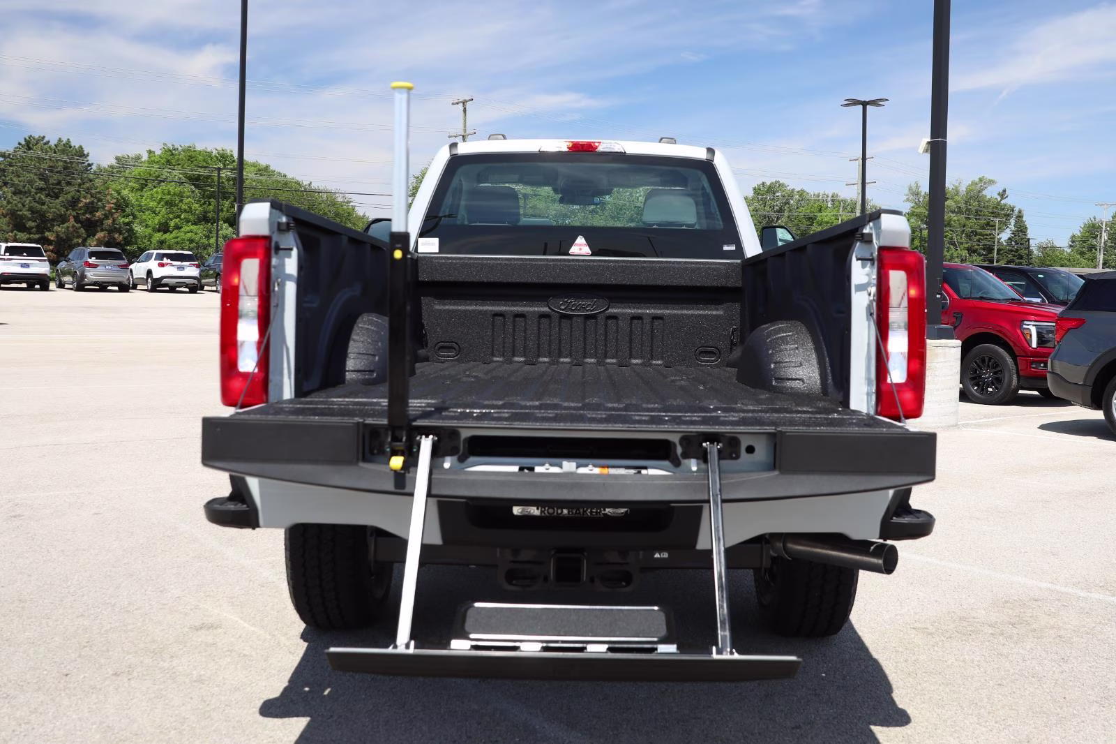 2026 Avalanche Ford Super Duty F-350 SRW XL 4X4 Truck