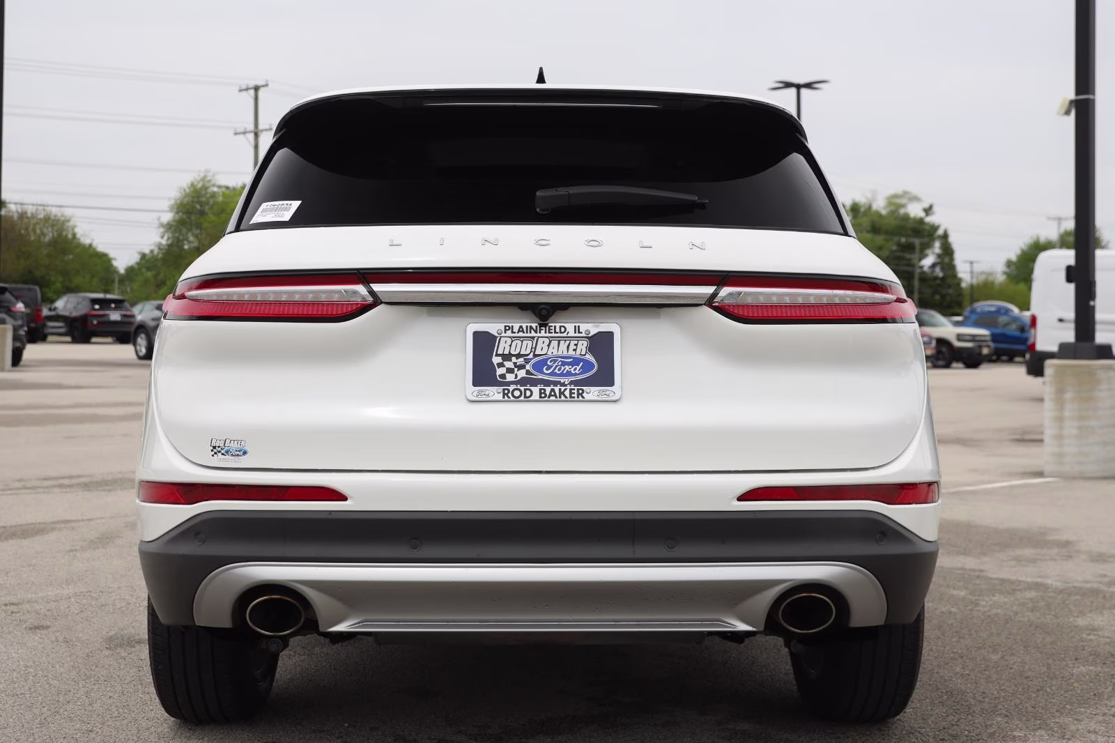 2023 Pristine White Metallic Tri-Coat Lincoln Corsair Reserve AWD SUV