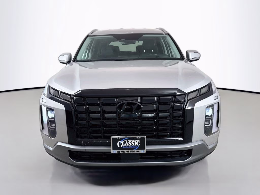 2025 Typhoon Silver Hyundai Palisade SEL AWD SUV