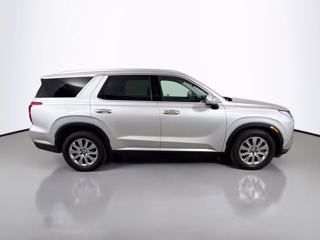 2025 Typhoon Silver Hyundai Palisade SEL AWD SUV