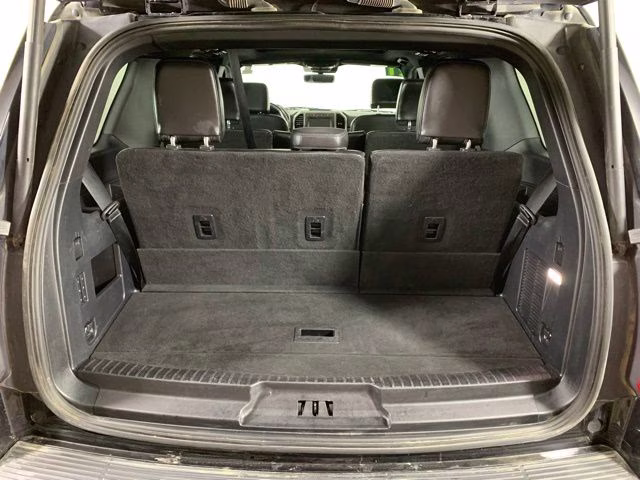 2021 Agate Black Metallic Ford Expedition XLT 4X4 SUV