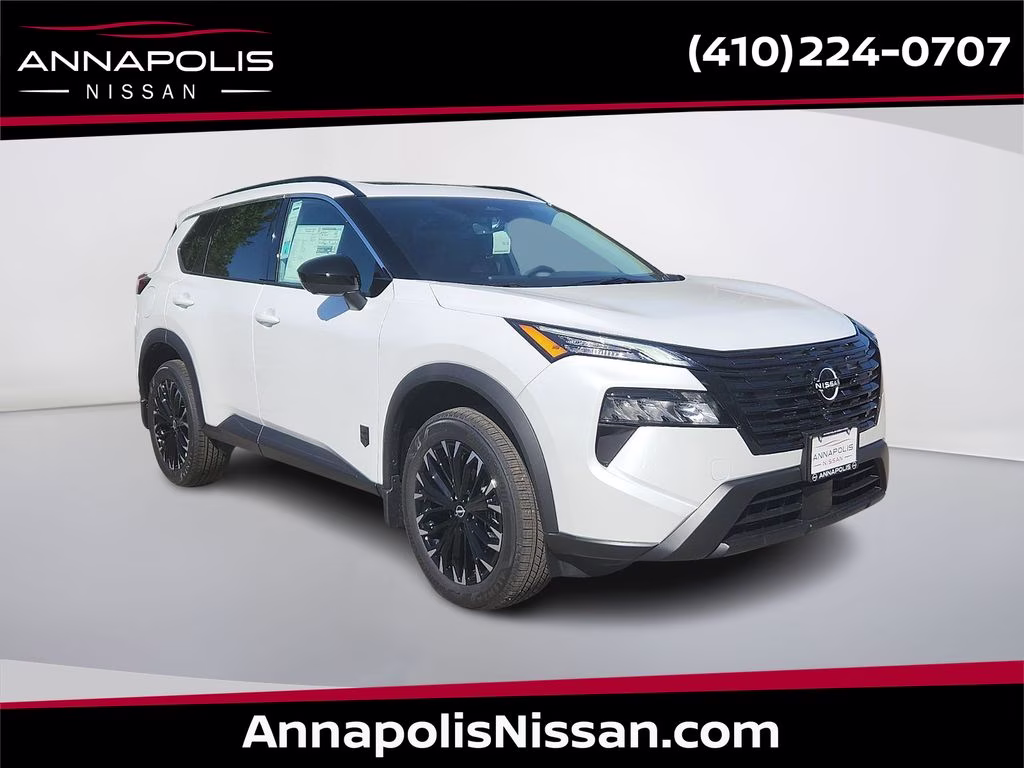 2026 Everest White Pearl Tricoat Nissan Rogue Dark Armor AWD SUV